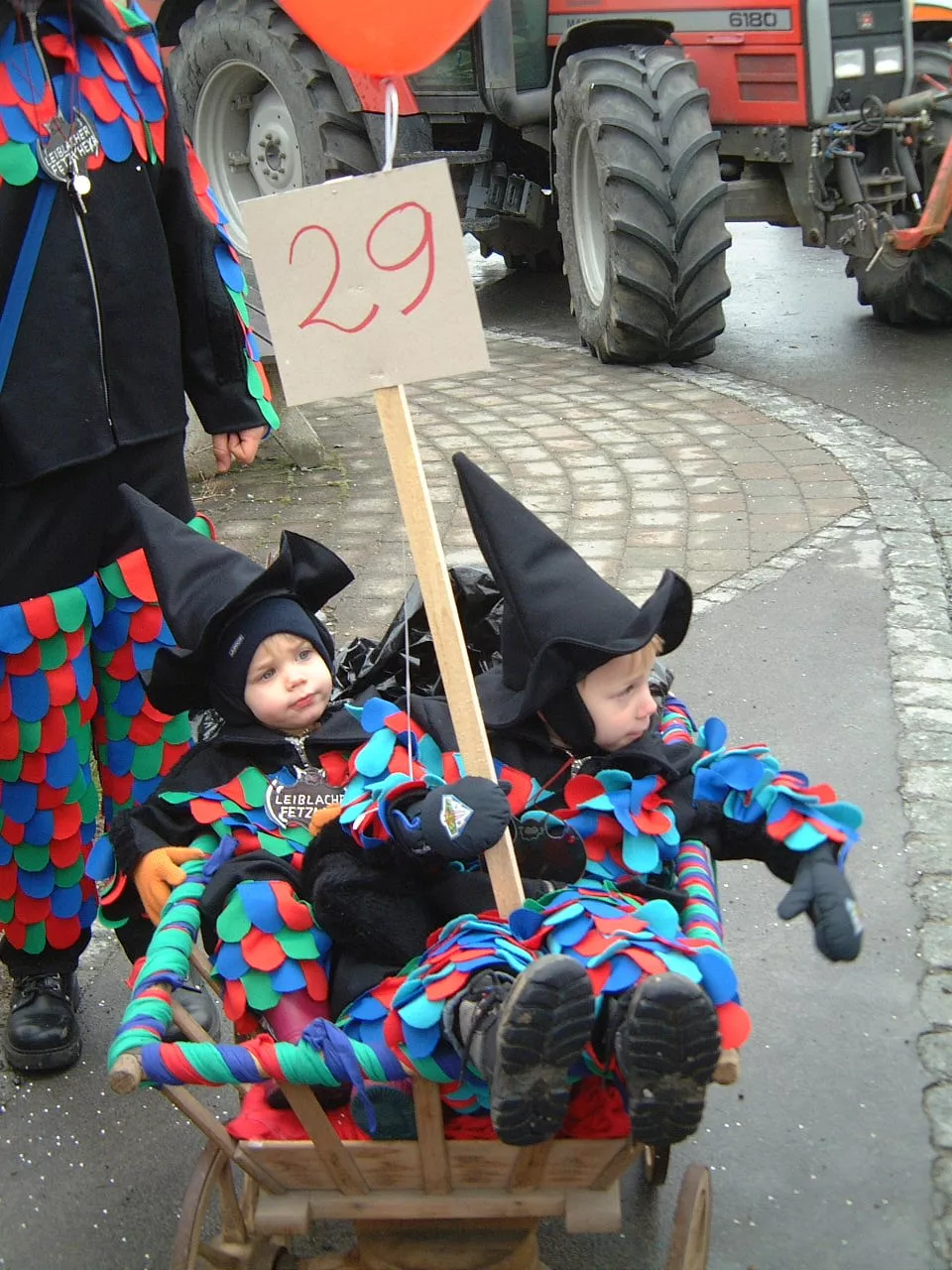 Kinderfasching Leiblach, Fetza Hexa, hexen Geschichte